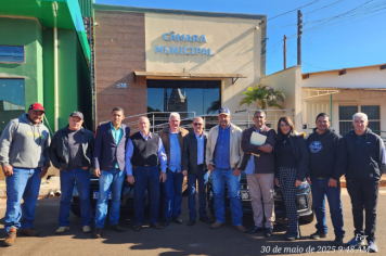 Foto - Entrega do Astra para o Executivo