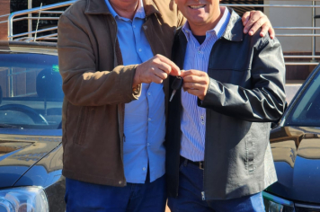 Foto - Entrega do Astra para o Executivo